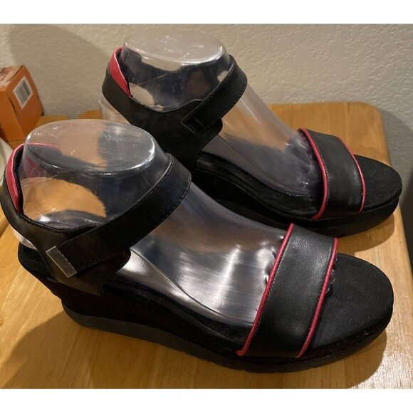Skechers Size‎ 8 NewWave Modern Mama Black Red #34200 Sandals Wedge Platform - Picture 1 of 6